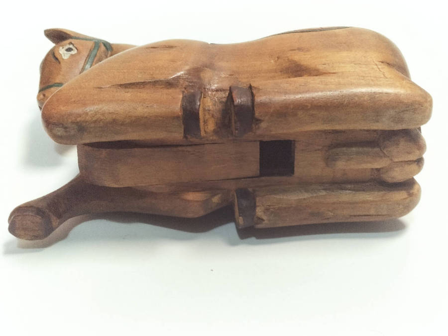 Vintage Hand carved Horse Sculpture/box