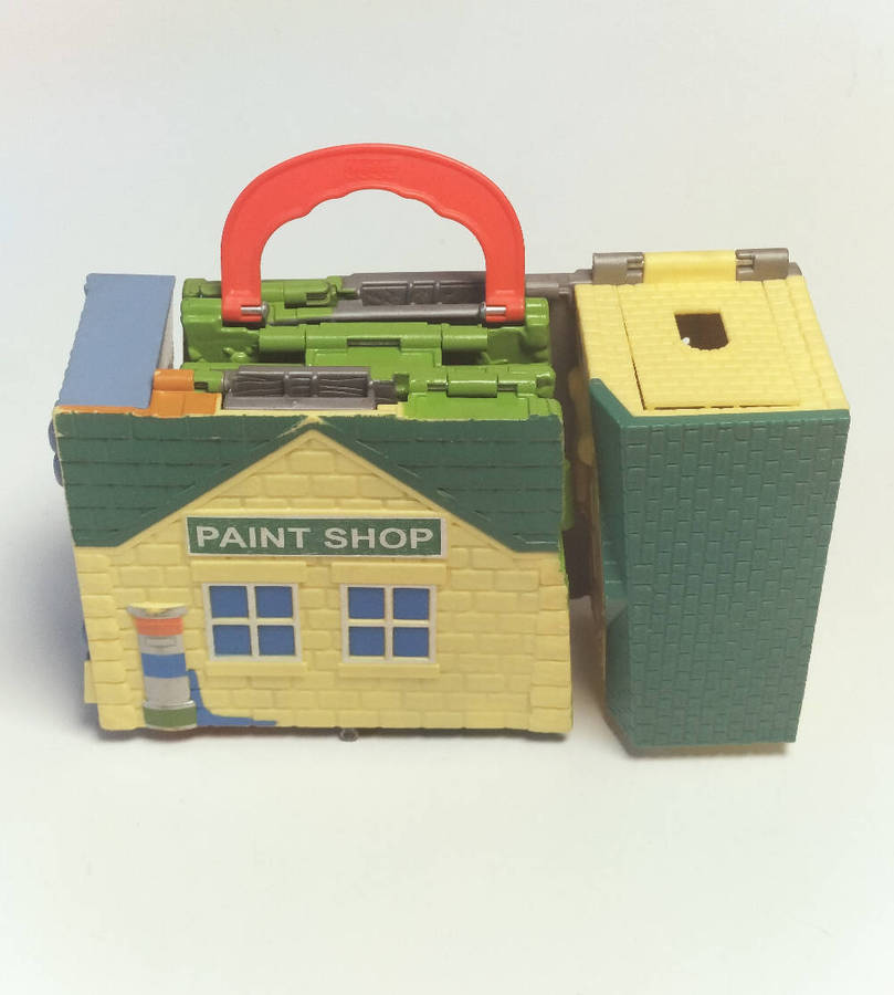 Thomas and Friends Paint Shop fold-out play set