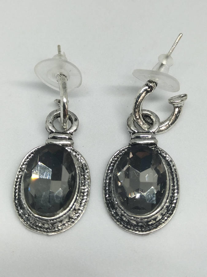 Earrings Oval Grey Drop