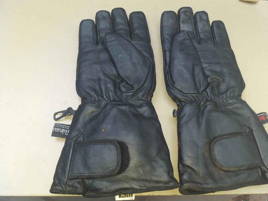 Thermo temperature gloves