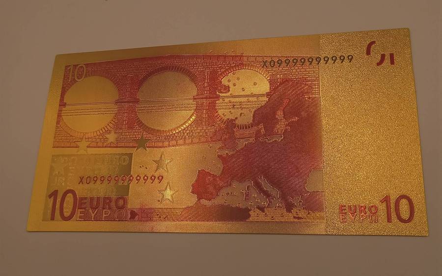 24 CT GOLD FOIL 10 EURO PLASTIC COLLECTABLE NOTE AND IDEAL FOR GIFTS