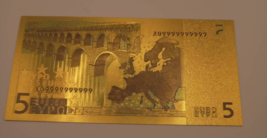 24 CT GOLD FOIL 5 EURO PLASTIC COLLECTABLE NOTE AND IDEAL FOR GIFTS