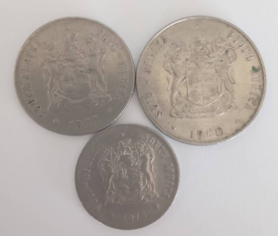 THREE SA COINS: 1 X 1988 X ONE RAND, 1 X 1977 X FIFTY CENTS AND 1 X 1975 X TWENTY CENTS
