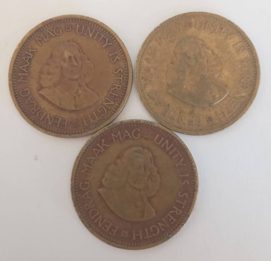 THREE 1961 SA OLD HALF CENT COINS
