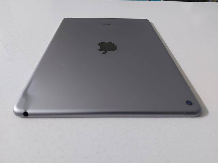 Apple iPad Air 2 Model A1566