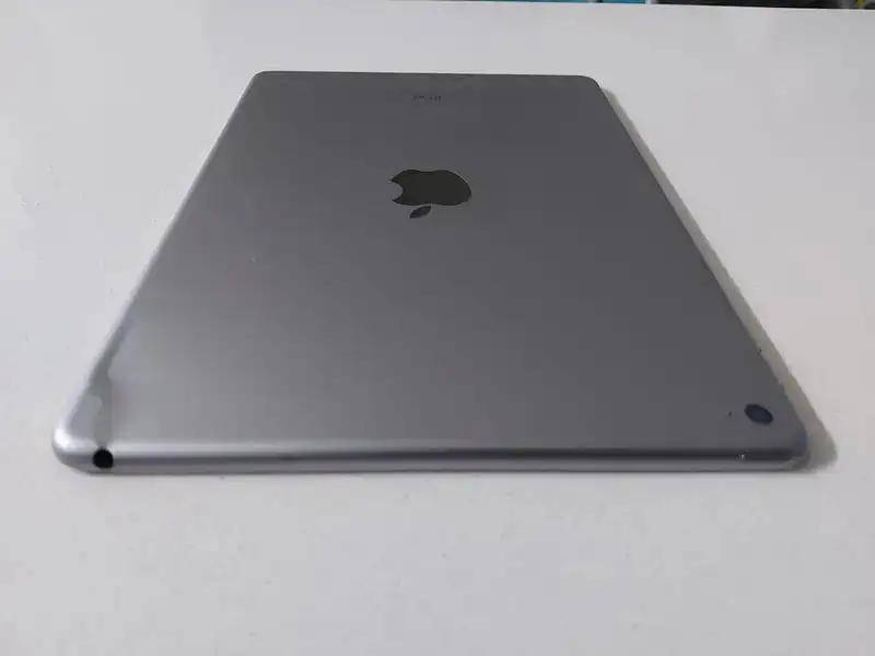 Apple iPad Air 2 Model A1566