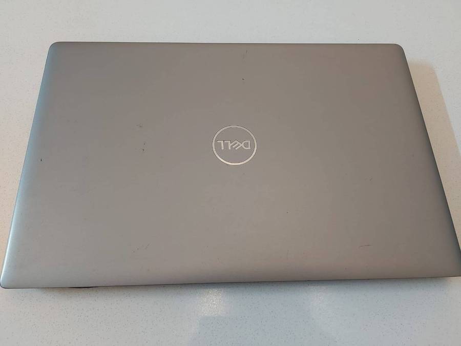 Dell Latitude 5520 15.6-inch Core i5-1135G7 @2.40GHz 16GB RAM 256GB NVMe SSD
