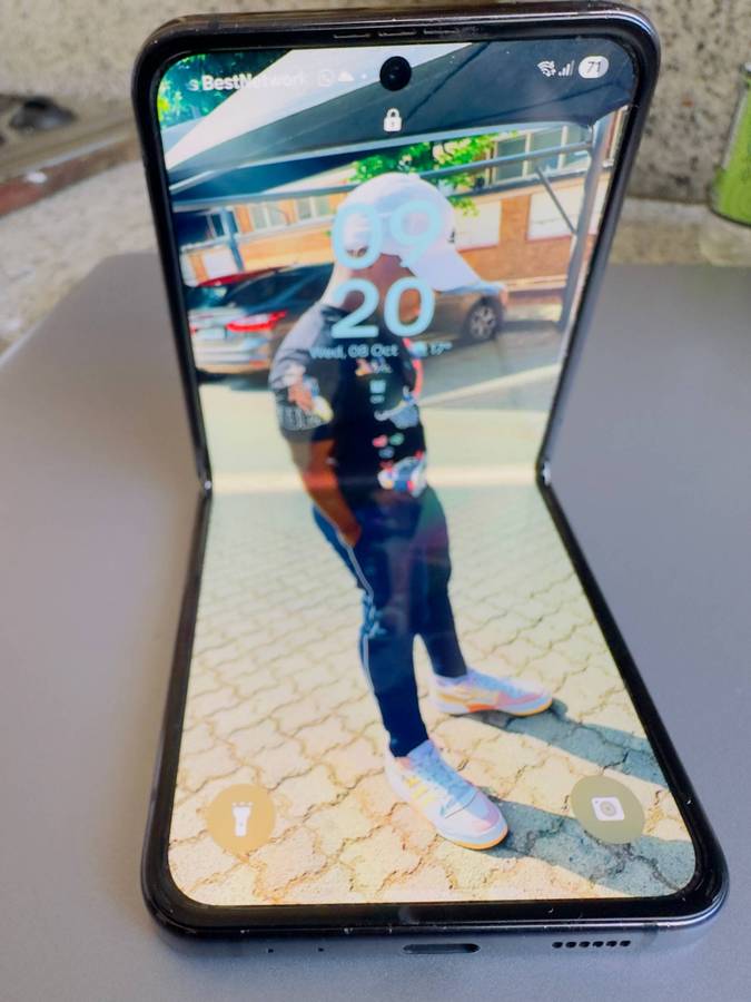 SAMSUNG ZFLIP 4 256GB