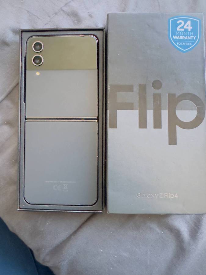 SAMSUNG ZFLIP 4 256GB