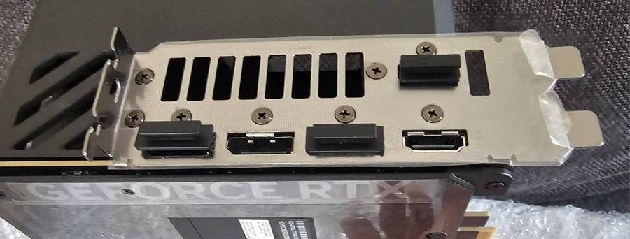 Asus Astral RTX 5080 Gpu