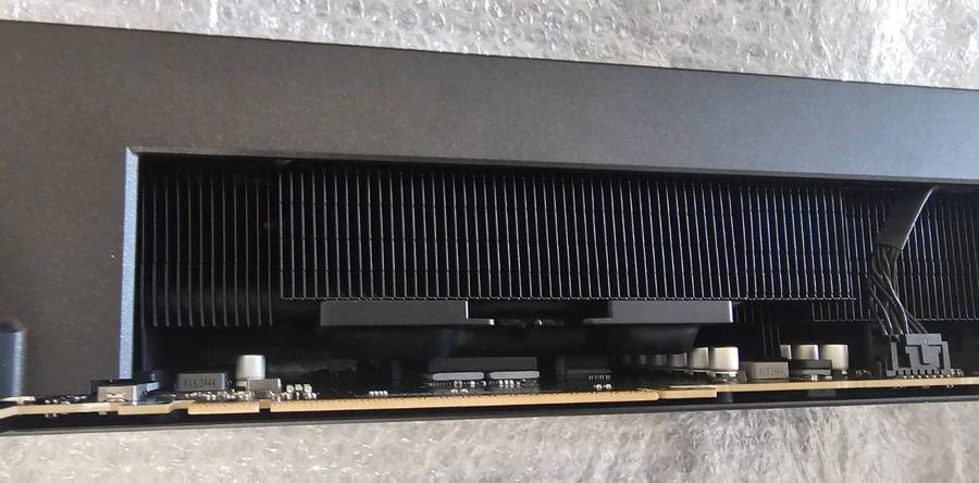 Asus Astral RTX 5080 Gpu