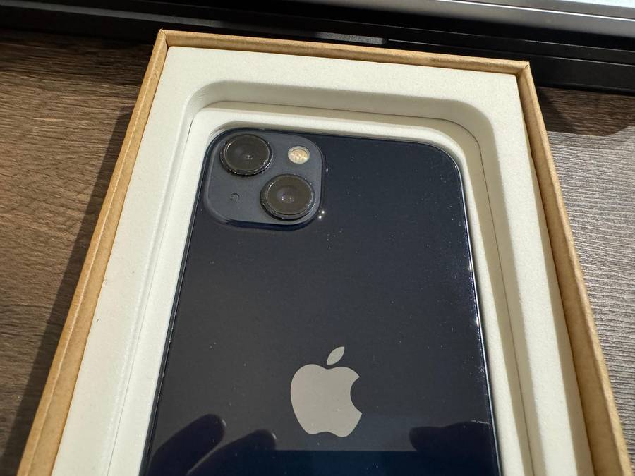 iPhone 13 128GB Midnight