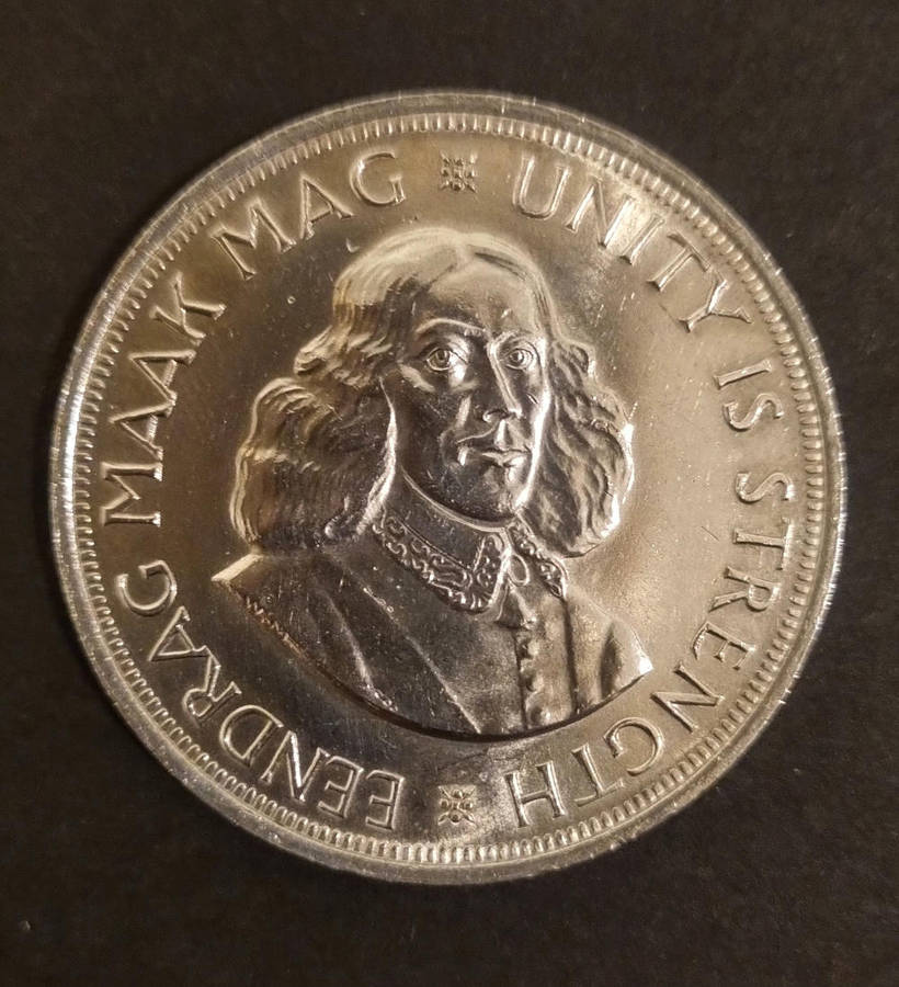  Rare 1961 South Africa 50c Silver Coin  Shiny Mint Condition 