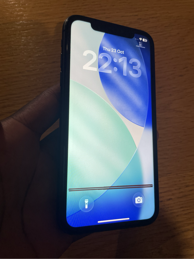 IPHONE 11