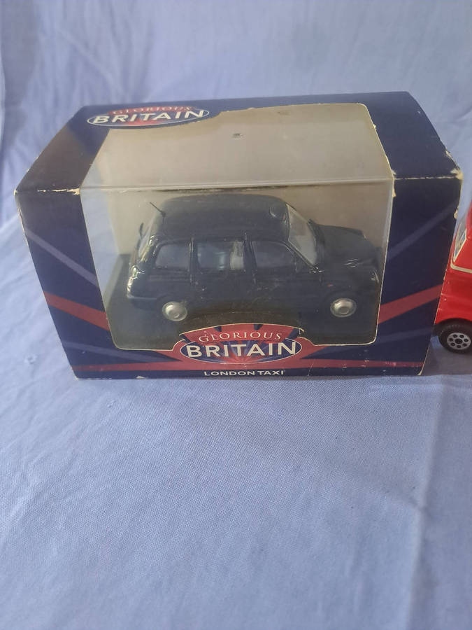 1:43 Diecast cars