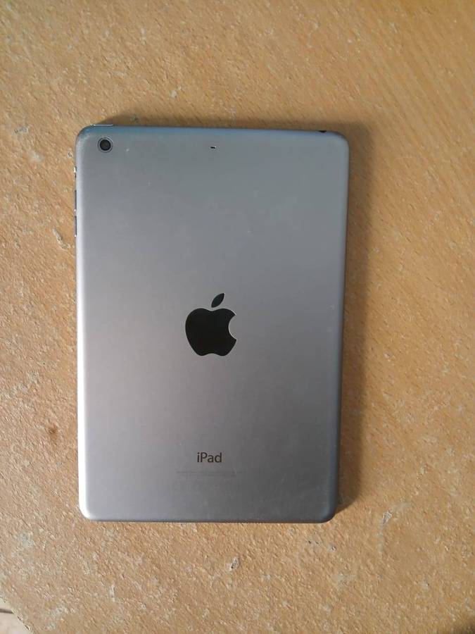 Apple iPad mini 2 WIFI - FOR PARTS