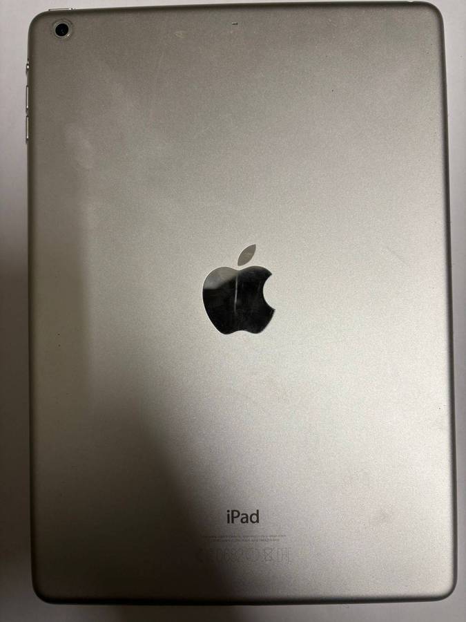iPad Air (Wi-Fi) A1474 32GB