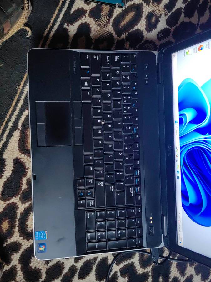 selling dell core i7 gaming laptop