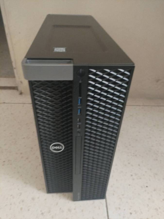 Dell 5820 Tower Xeon W2235 3.8Ghz 6Cores-16gb ddr4-500gb ssd-Quadro P620 2gb-950w psu
