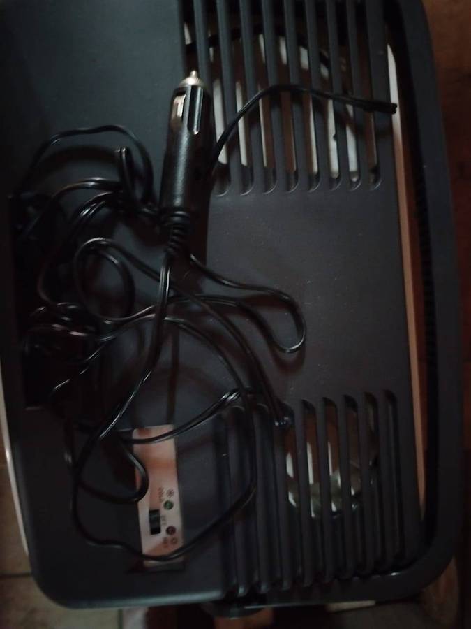 Campmaster 20L Cooler & Warmer 12 Volt - Secondhand, Like New