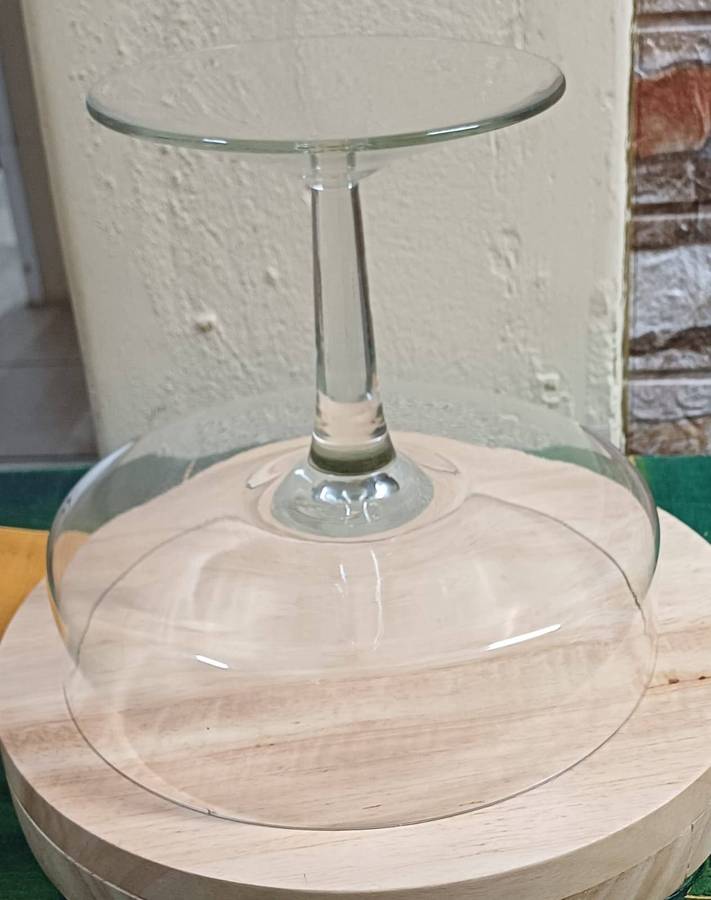 Modern Clear Glass Pedestal Bowl  Elegant & Versatile