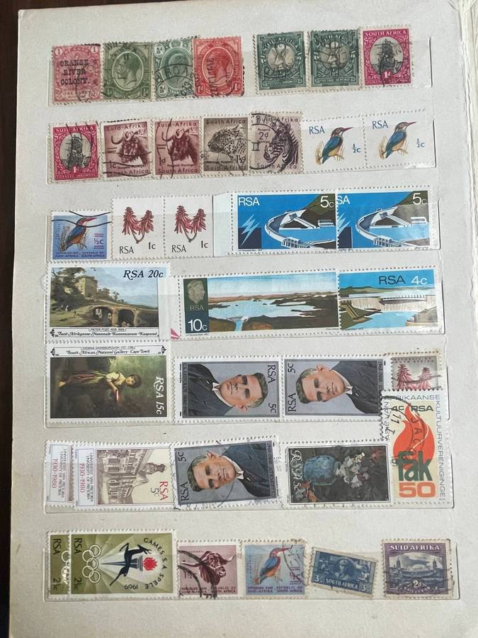 Local & International Vintage , Coins & Stamps