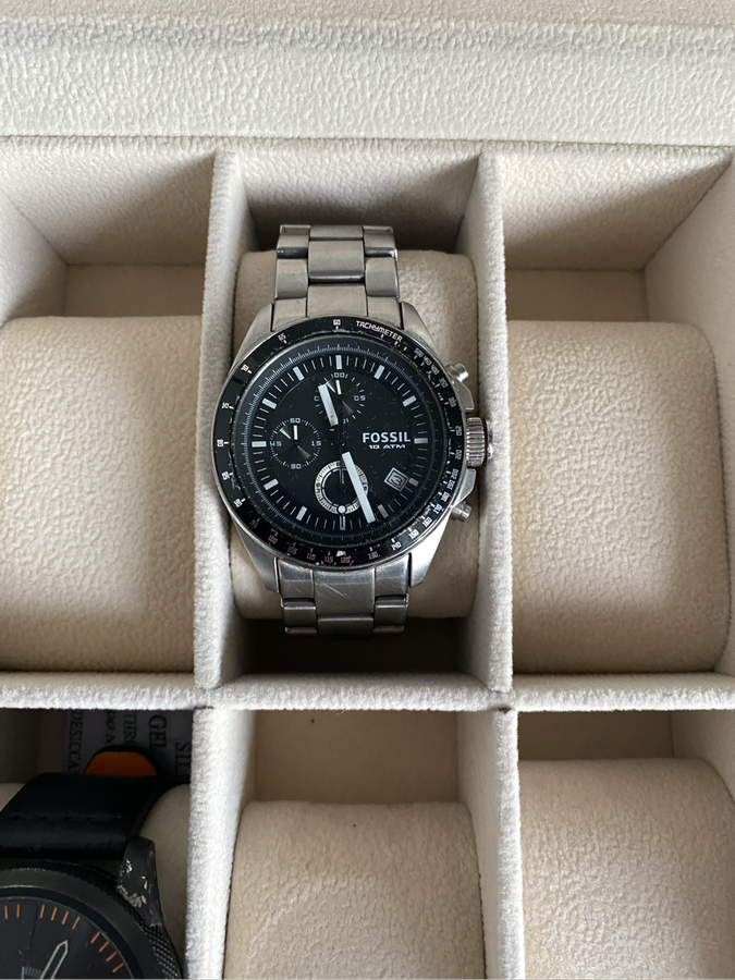 fossil watch