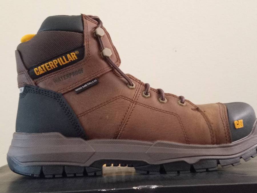 CAT Crossrail safety boots