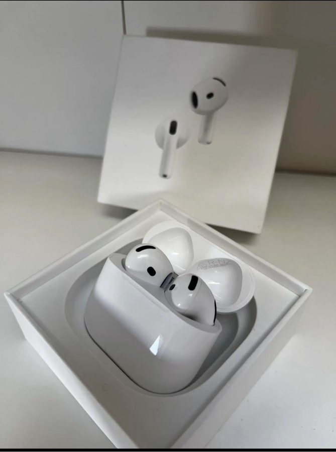 AirPods 4 ANC