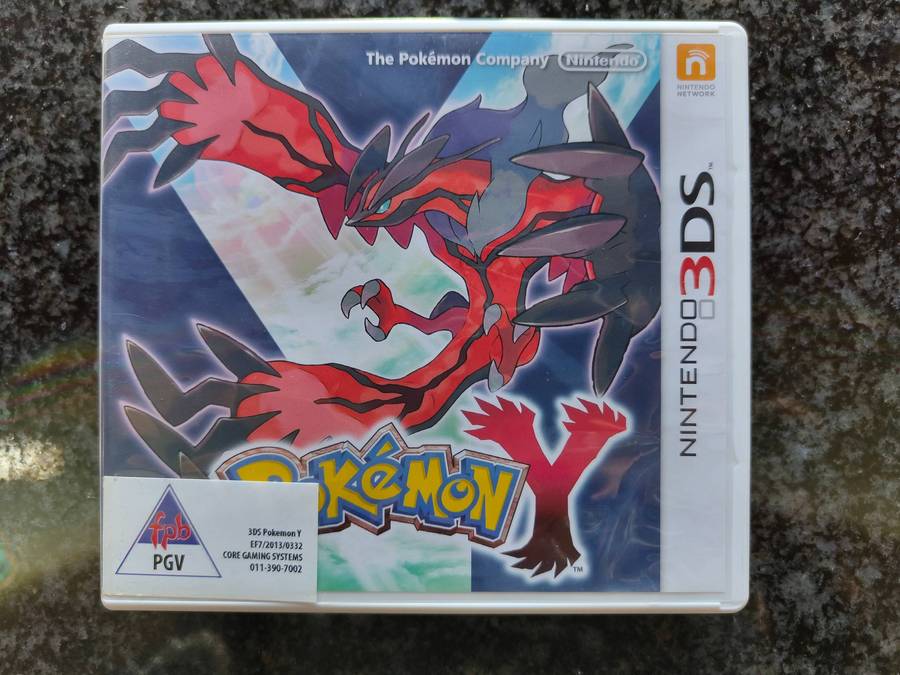 Pokémon Y (Nintendo 3DS) (Complete in box)