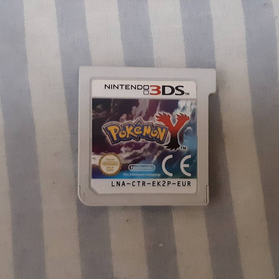 Pokemon Y Nintendo 3DS