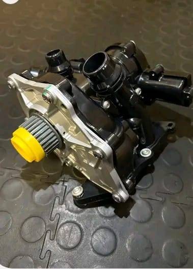 VW Golf 7 GTI / Audi A4 A5 Water Pump and Housing Thermostat - New