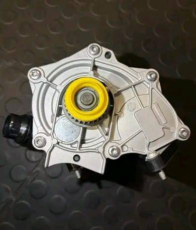 VW Golf 7 GTI / Audi A4 A5 Water Pump and Housing Thermostat - New