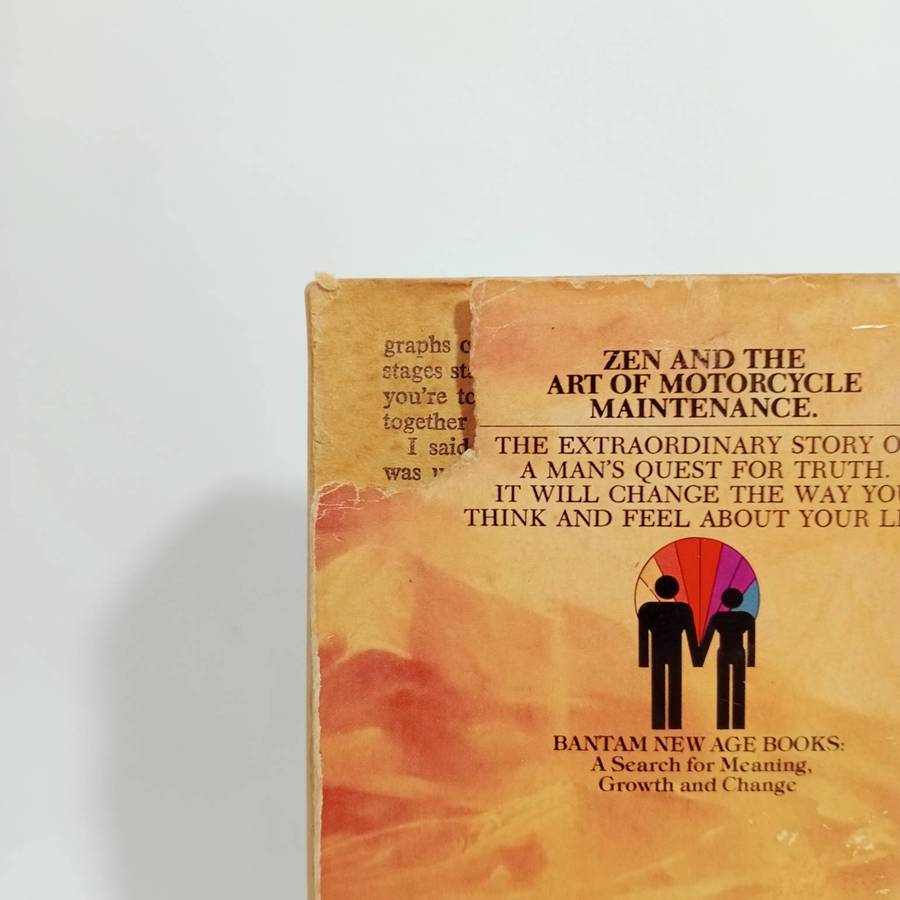 Zen and the Art of Motorcycle Maintenance - Vintage Paperback Book by Robert M. Pirsig - Bantam New