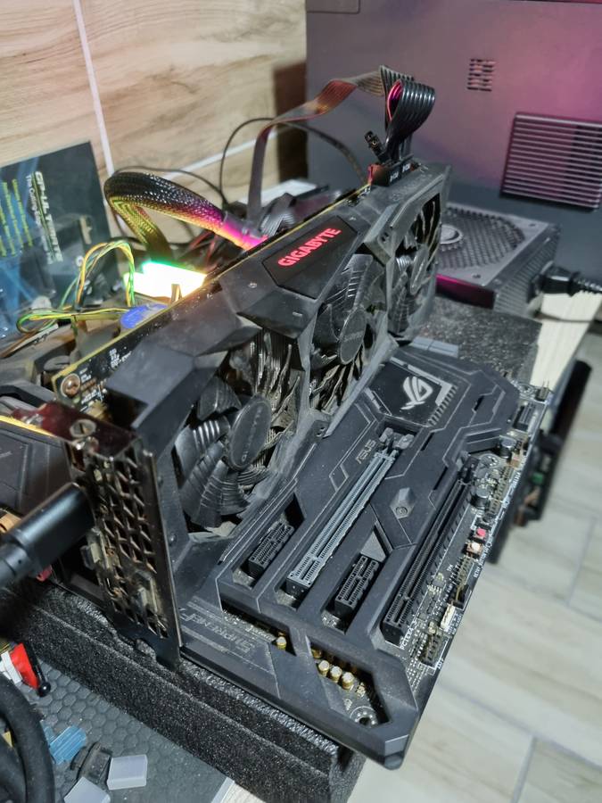 GIGABYTE NVIDIA GeForce RTX 2070