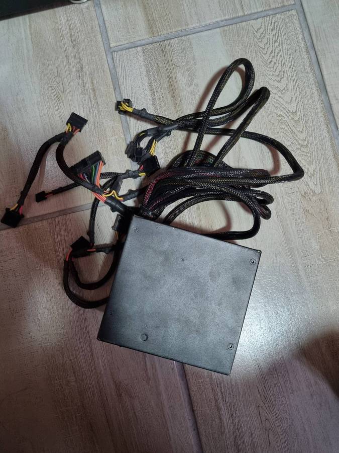 Gigabyte 600w Psu