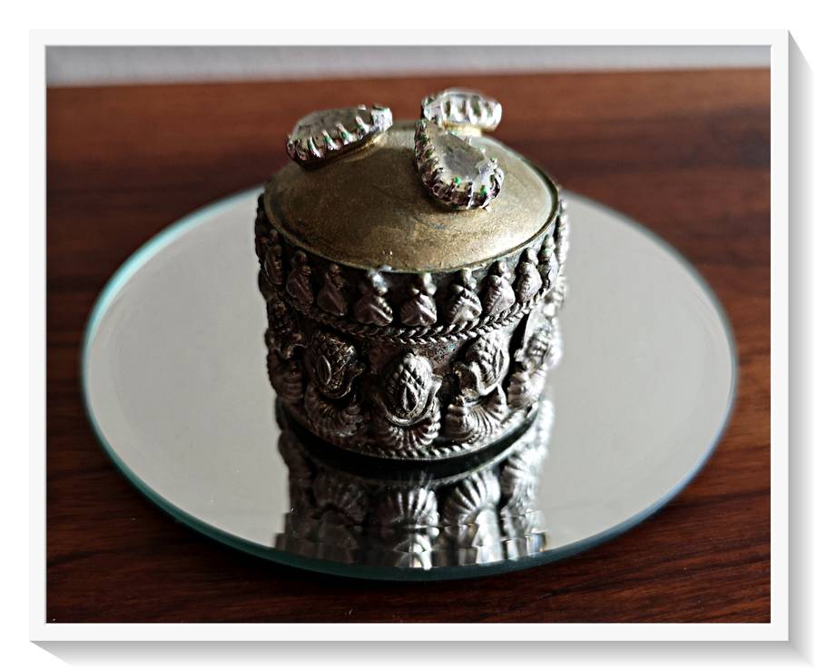 A Charming Little Metal Oriental Trinket Holder with Teardrop Glass Stones on the Lid *