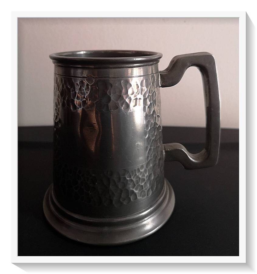 An Authentic Large Pewter Hammered Beer Mug with no Inscriptions with clear glass bottom ***