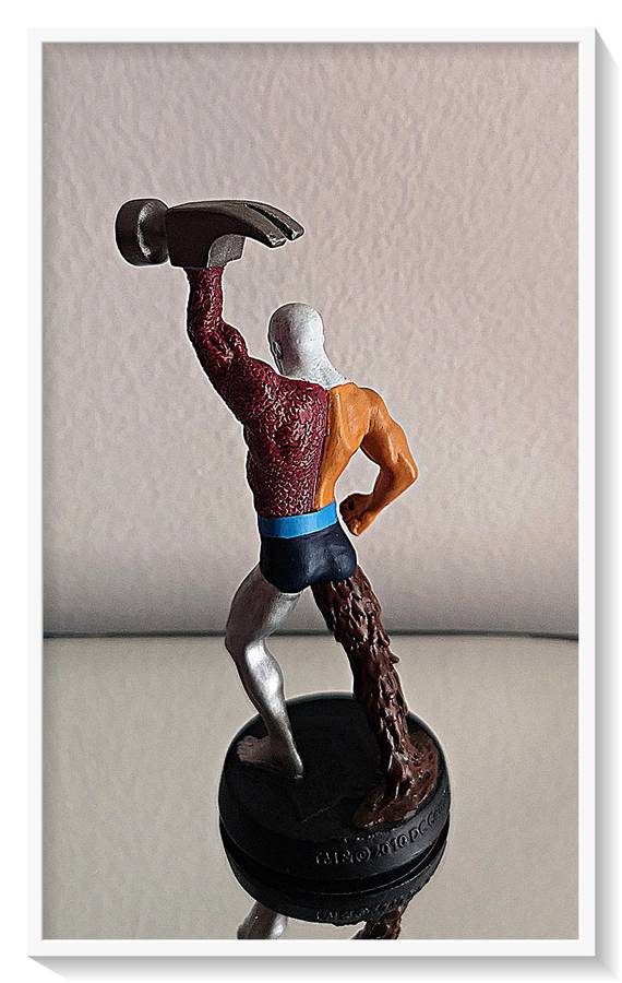 DC COMICS Collectible Figurine - METAMORPHO - Solid Lead Statuette - 2010 - Excellent Condition