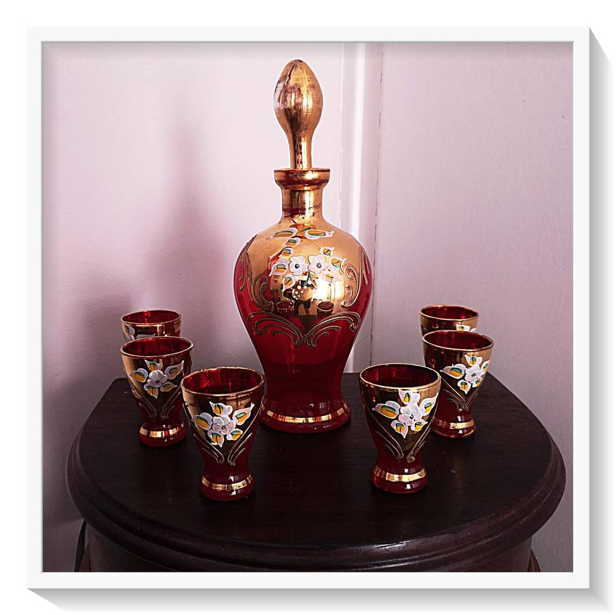 VINTAGE RUBY AND GOLD VENETIAN DECANTER SET - SIX GLASSES - Absolutely Stunning *