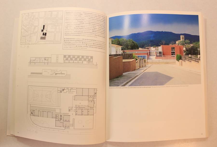 Arquitectos Reflejos/Reflections by Baena Casamor Softcover Book