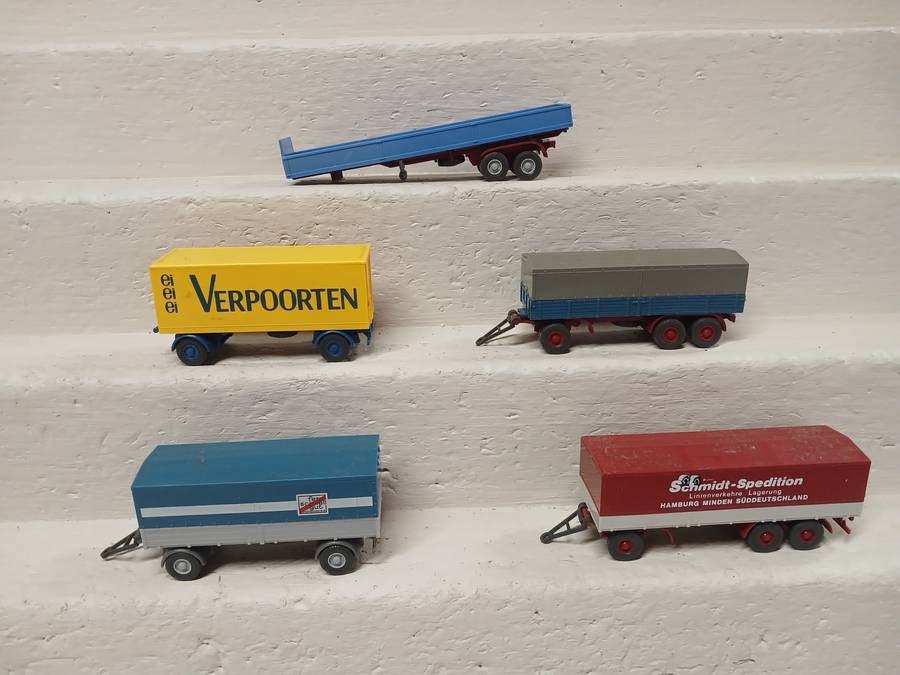 HO SCALE - WIKING - ROAD TRAILERS - X5