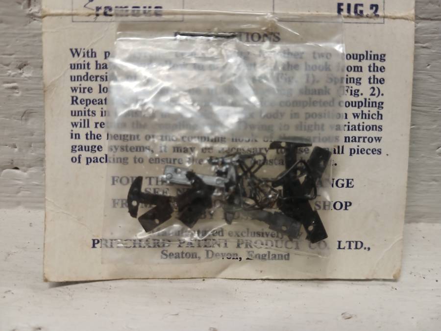 HO-009 SCALE - PECO - COUPLERS - BOXED