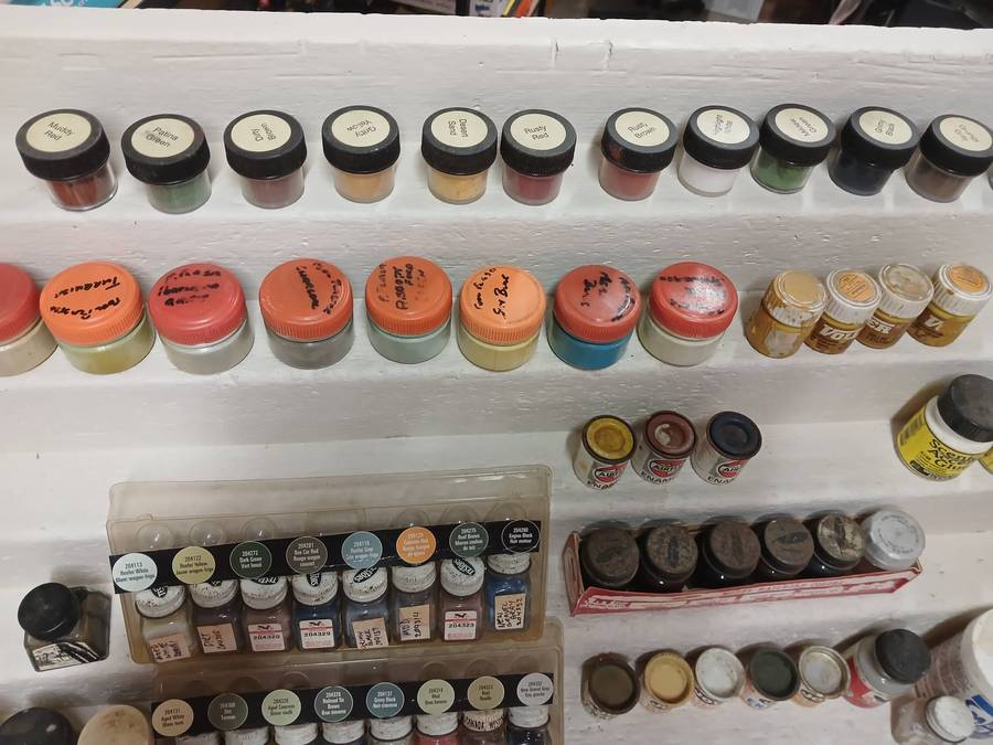 HO SCALE - VARIOUS MODEL PAINTS , POWDERS + SCENERY ACCESSORIES