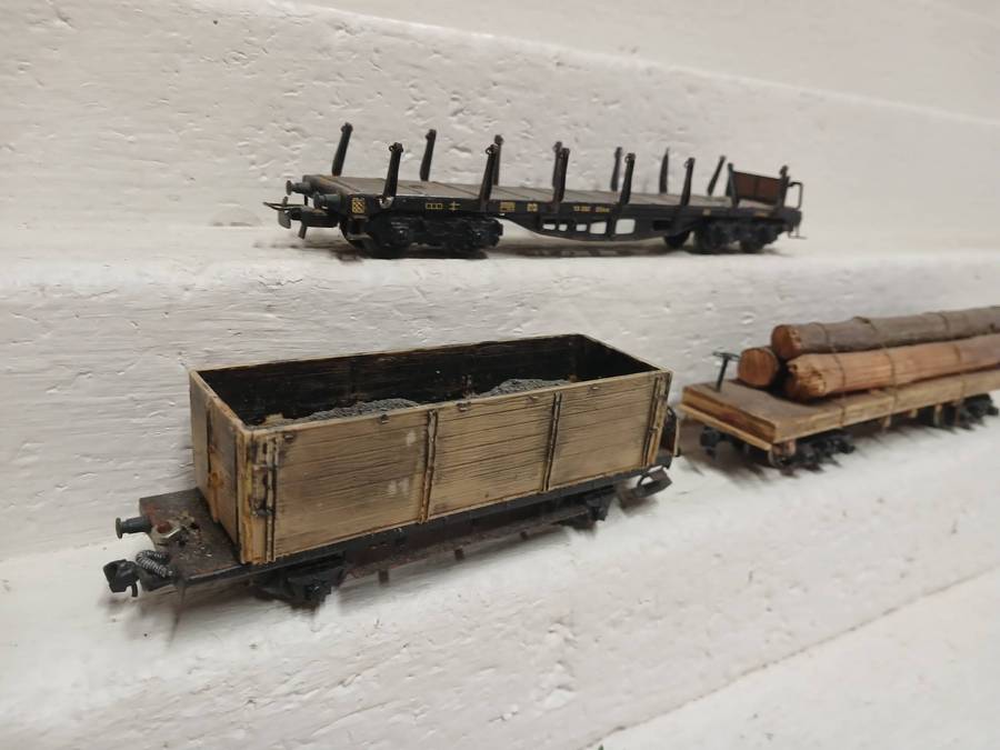HO SCALE - MARKLIN GOODS WAGONS - X3