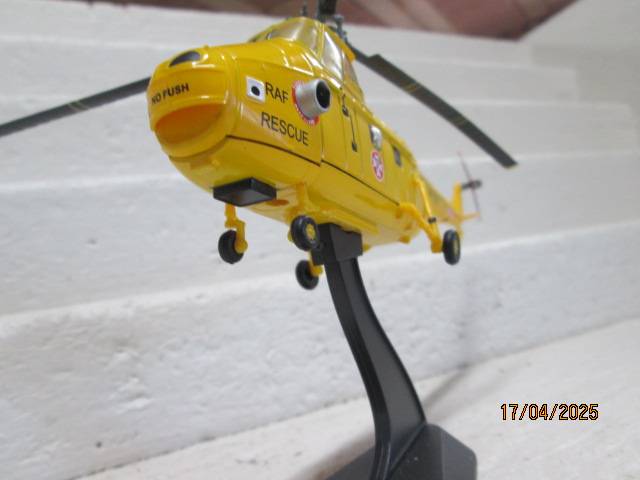 1:72 - DIE CAST MILITARY HELICOPTER  - 1976 WESTLAND WHIRLWIND