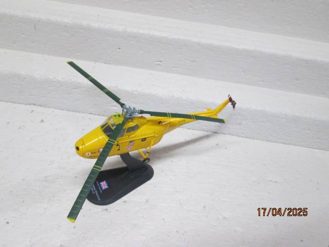 1:72 - DIE CAST MILITARY HELICOPTER  - 1976 WESTLAND WHIRLWIND