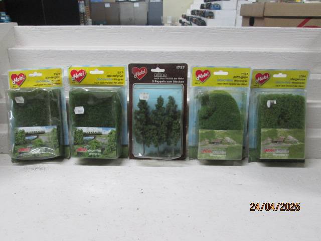 HO SCALE - HEKI - SCENERY - X5 BOXES