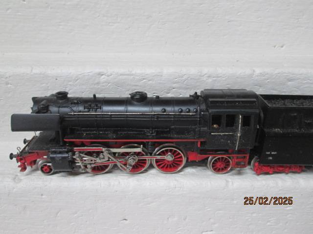 HO SCALE - MARKLIN - 2-6-2 STEAM LOCOMOTIVE - BOXED (2-RAIL)
