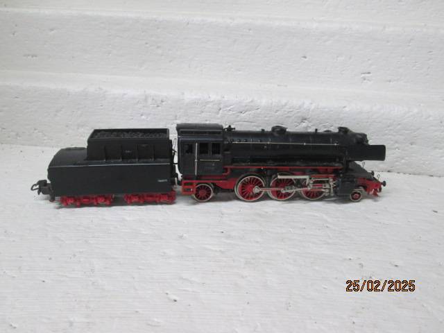 HO SCALE - MARKLIN - 2-6-2 STEAM LOCOMOTIVE - BOXED (2-RAIL)